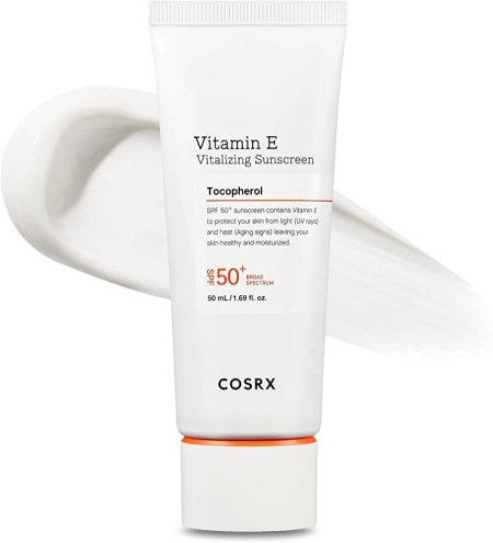 COSRX Vitamin E Vitalizing Sunscreen SPF 50+ واقي شمس يوفر حماية عالية للبشرة 